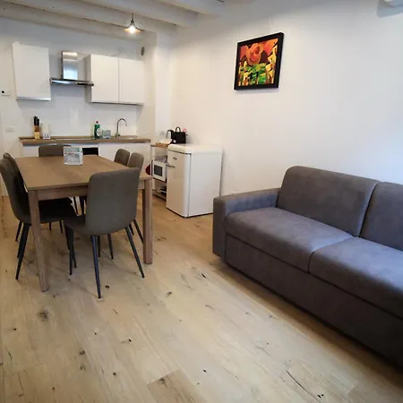 Loggia Tre Piazze * Brescia