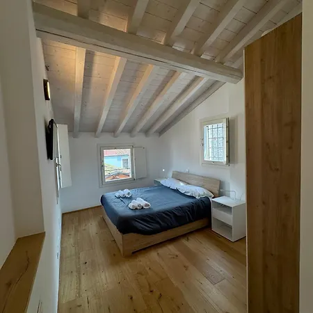 Loggia Tre Piazze * Brescia